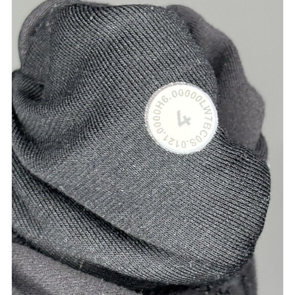 Lululemon Women's Align High Rise Shorts Size 4 Black 8" inseam - Picture 5 of 5